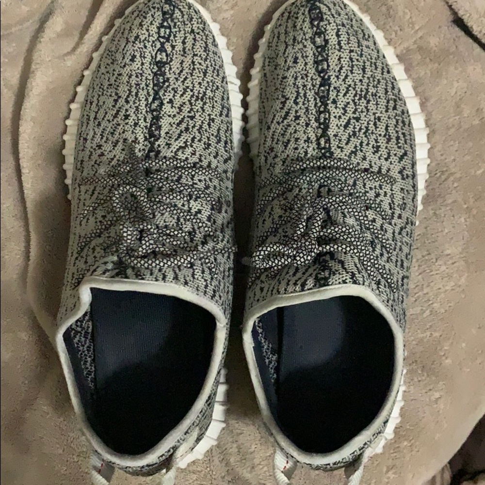 Yeezys turtle doves